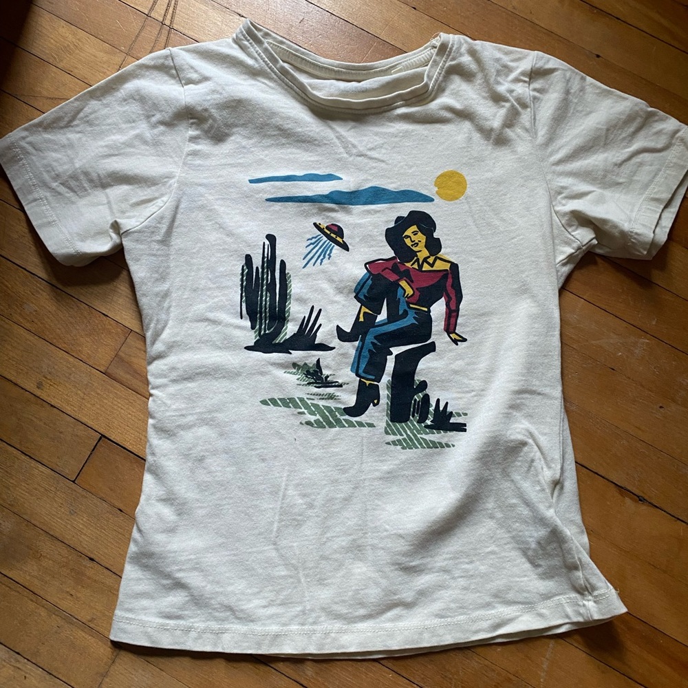Cowgirl & Aliens T-shirt (XS) 👽